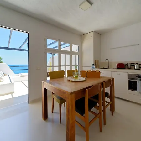 Sardina Ocean Front *